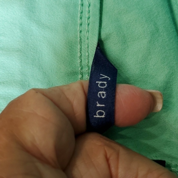 BANDOLINO, green capris size 6. GZREAT FOR GOLF Gme. Very‎ good used condition. - Picture 8 of 9